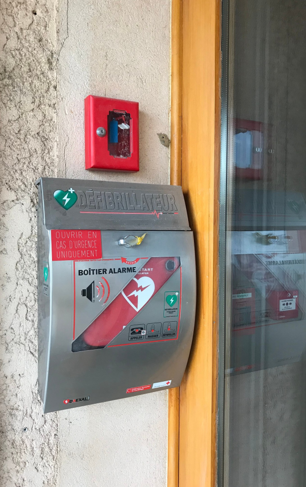 POL-VIE: Viersen: Zwei leicht Verletzte bei Feuer eines Trockners
