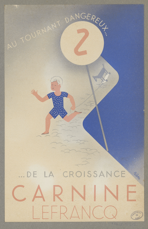 Eine Person in einem hellgelben Kleid lächelt breit in der Mitte eines Faschingsplakats, umgeben von der fetten, schwarzen Schrift 'Fasching'.