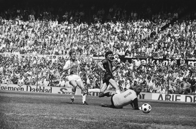 Borussia Mönchengladbach vs. Viktoria Anrath         Über 3.000 Fans feierten das Freundschaftsspiel